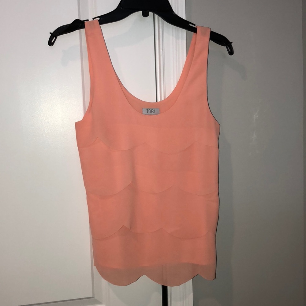 Tobi Coral Scalloped Tank